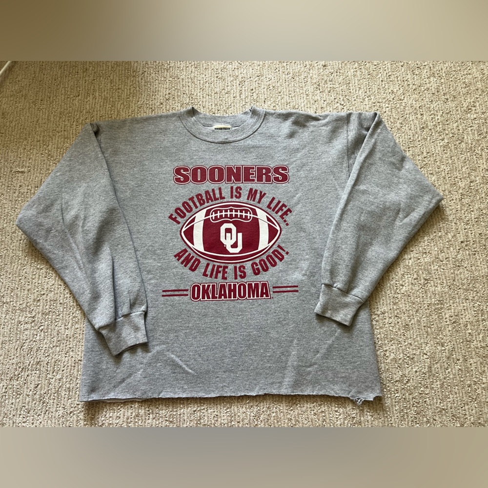 Oklahoma Sooners Grey Graphic Crewneck Football Sweatshirt